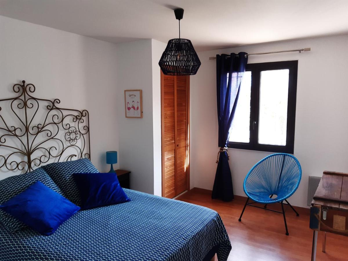 Sous Les Pins Gites Et Chambres D'Hotes La Londe-les-Maures Bagian luar foto