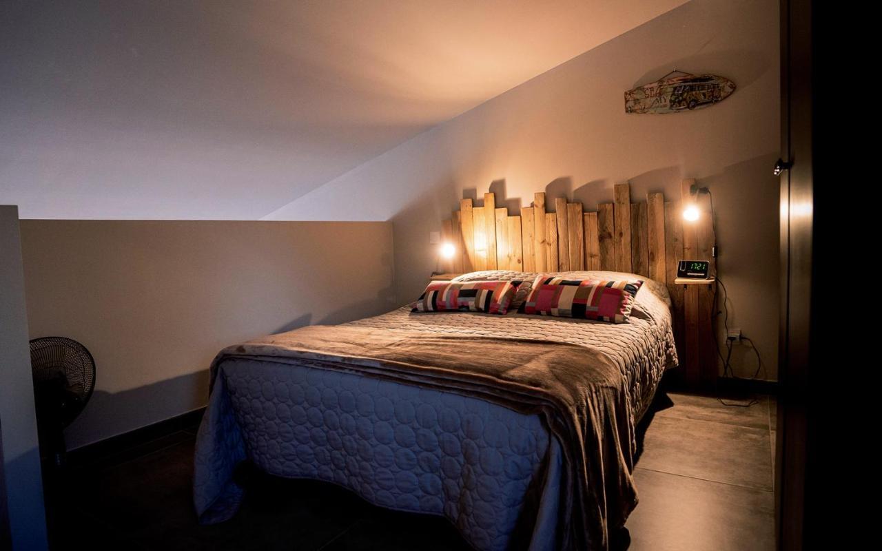Sous Les Pins Gites Et Chambres D'Hotes La Londe-les-Maures Bagian luar foto